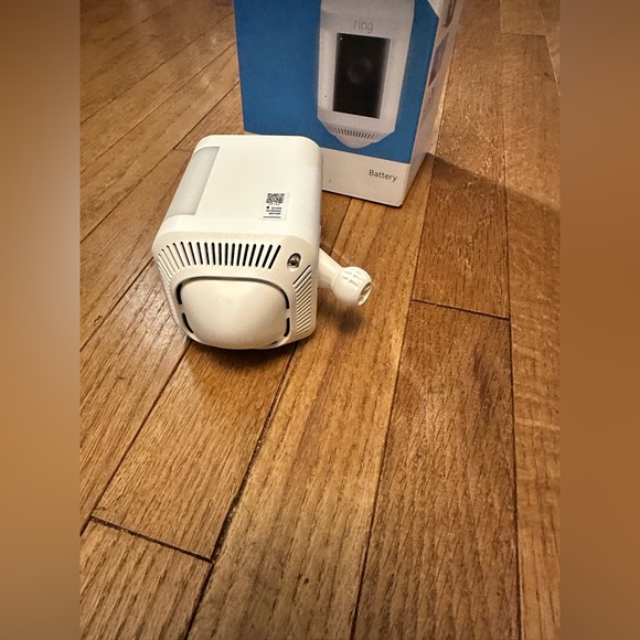 Ring Security Camera rechargeable battery - Picture 3 of 16